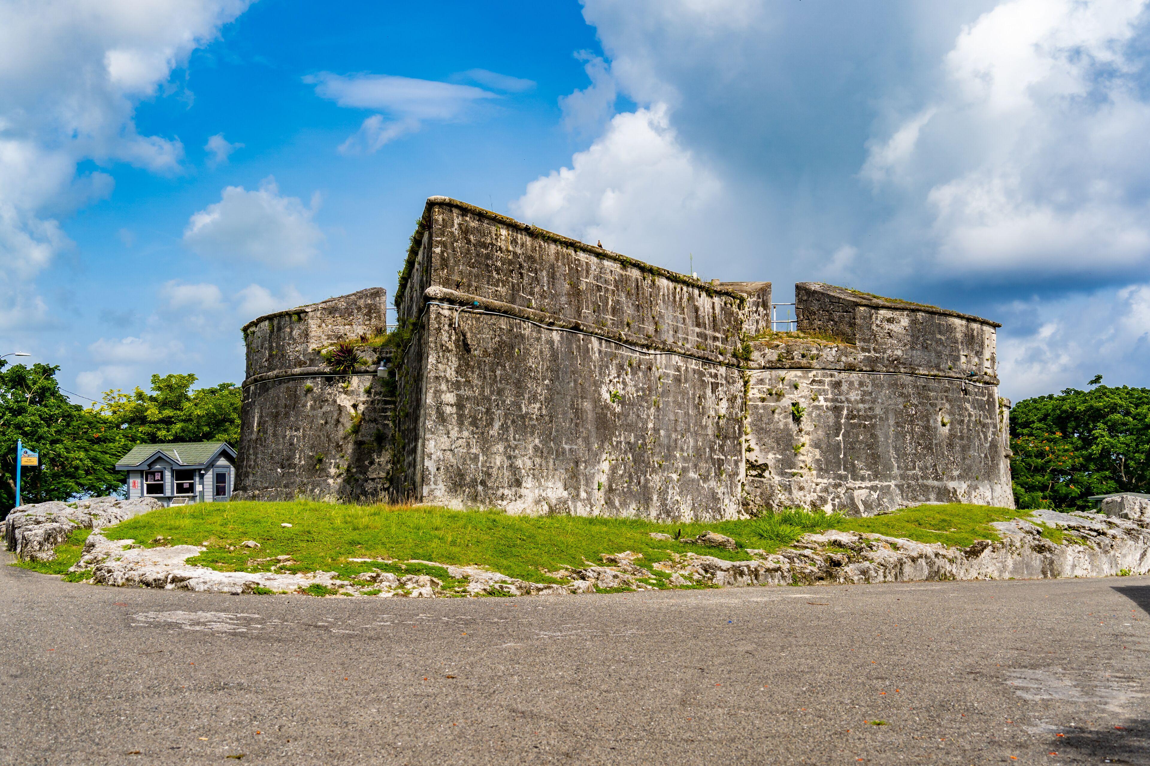 Front View Fort FC