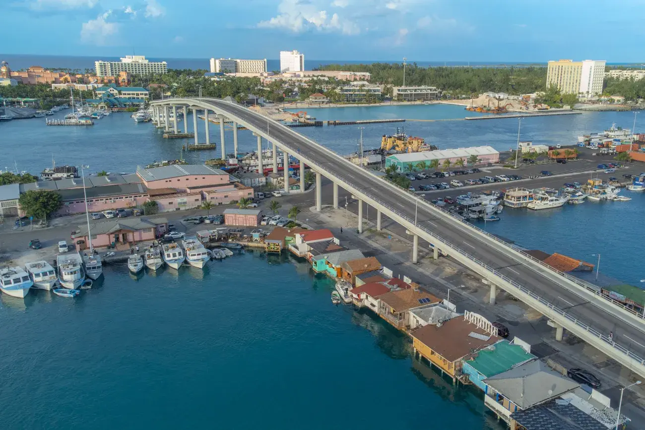 Downtown Nassau to Paradise Island Ride